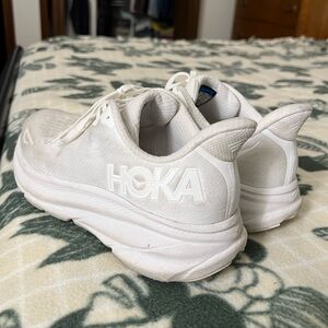 Hoka Clifton 9 Men's White Athletic Shoes